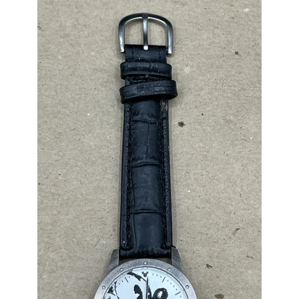 Walt Disney World LIMITED RELEASE Mickey Mouse‎ Watch Black Leather Strap Rare